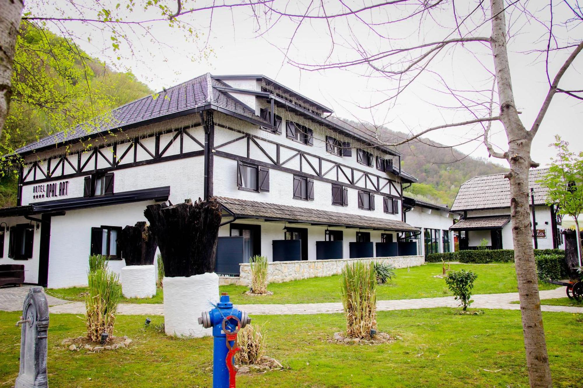 Hotel Opal Art Lohovo Exterior foto