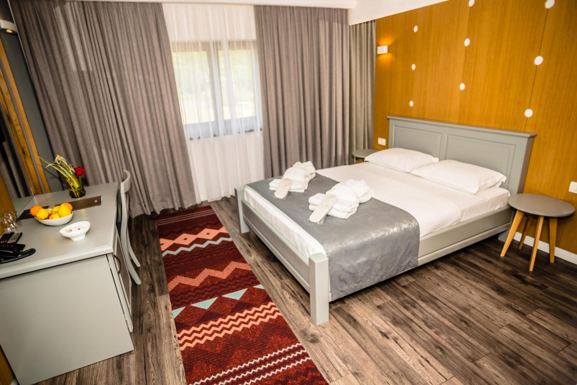 Hotel Opal Art Lohovo Exterior foto